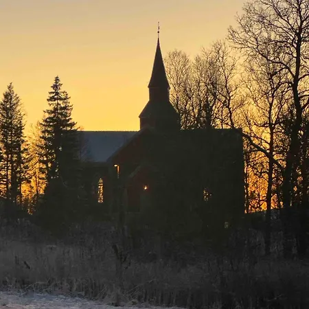 Apartment Flat, 15 Min Walk To Center