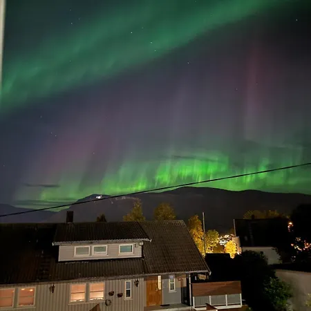 Flat, 15 Min Walk To Center Apartment Tromsø