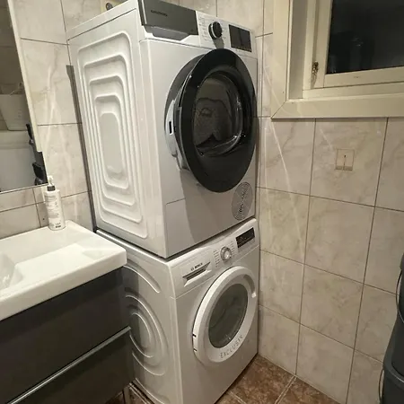 Appartement Flat, 15 Min Walk To Center