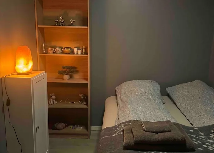 Flat, 15 Min Walk To Center Apartamento